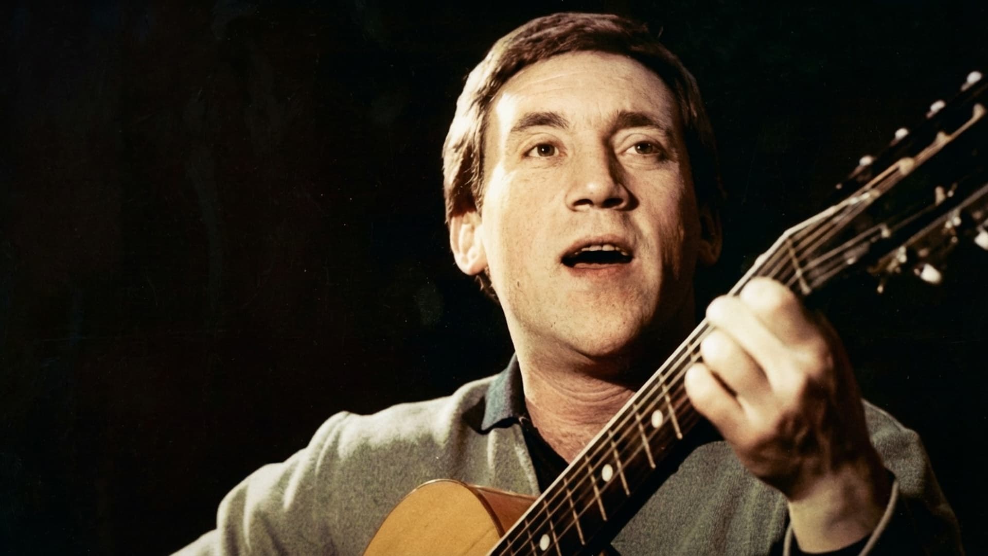 И, улыбаясь, мне ломали крылья